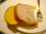 �p��
