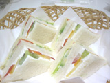 �T���h�C�b�`