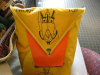 �~������