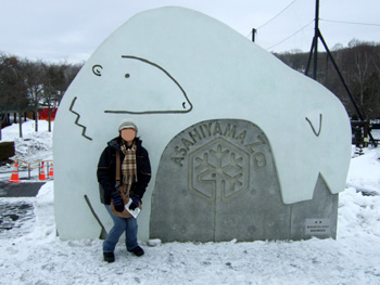 ���R������