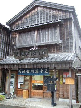 ���P������